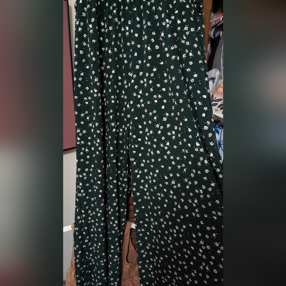 Jumpsuit - Picture 2 of 3